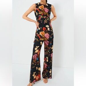 Tuckernuck Baroque Floral Erin Pants & Baroque Floral Rhoda Tunic Top Set